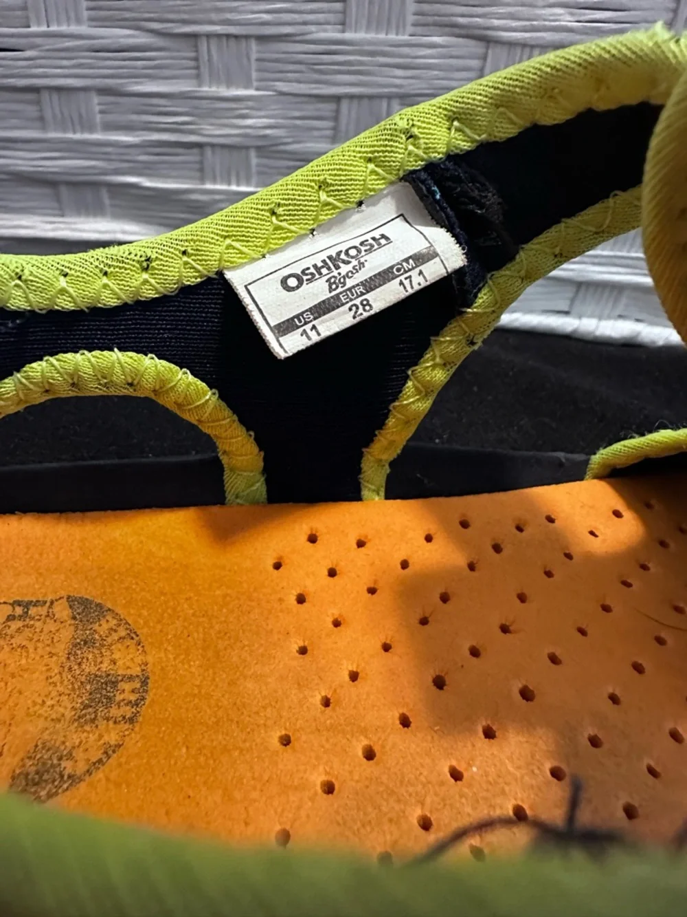 OshKosh B'gosh Navy Shark Print Water Sandals with Neon Yellow Trim Boys Sz. 11